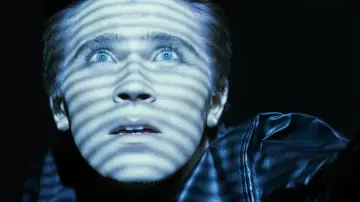 Zasłona do filmu "Tron. Dziedzictwo" #590089