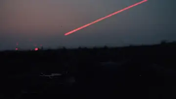 Zasłona do filmu "Idź i patrz" #930078