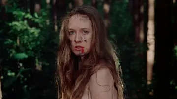 Zasłona do filmu "Pluje na twój grób" #867916