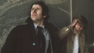 Zasłona do filmu "Człowiek Na Dachu" #197763