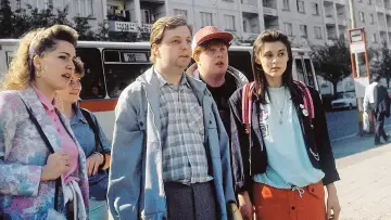 Zasłona do filmu "Vrať se do hrobu" #1579841