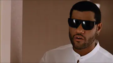 Zasłona do filmu "Podwójny kamuflaż" #1031042