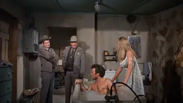 Zasłona do filmu "Blef Coogana" #346192