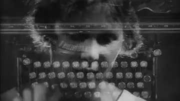 Zasłona do filmu "Człowiek z kamerą filmową" #1634263