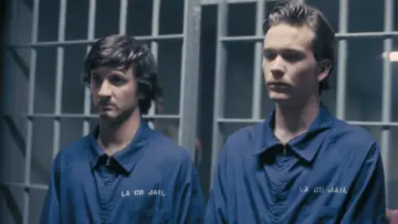 Zasłona do filmu "Sokół i koka" #361488