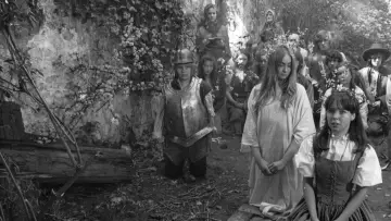 Zasłona do filmu "Krew na szponach szatana" #1651411