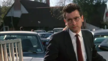 Zasłona do filmu "Kim jest ta dziewczyna?" #895732