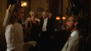 Zasłona do filmu "Ślicznotka" #812326