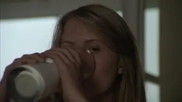 Zasłona do filmu "Czarny księżyc" #1128115