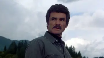 Zasłona do filmu "Malone" #471095