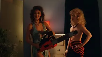 Zasłona do filmu "Hollywoodzkie dziwki uzbrojone w piły łańcuchowe" #1650043