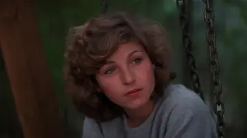 Zasłona do filmu "Małe kochaniątka" #1111664