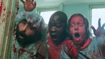 Zasłona do filmu "Citizen Toxie: The Toxic Avenger IV" #387830