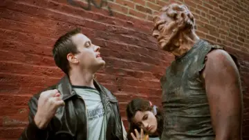 Zasłona do filmu "Citizen Toxie: The Toxic Avenger IV" #387832