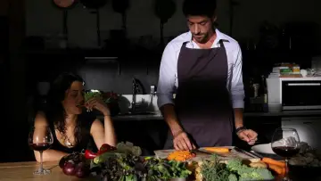 Zasłona do filmu "Issız Adam" #1629743