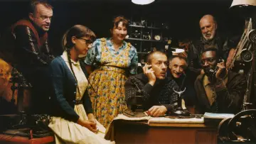 Zasłona do filmu "Bazyl. Człowiek z kulą w głowie" #276230