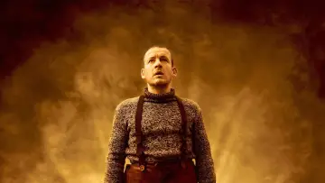Zasłona do filmu "Bazyl. Człowiek z kulą w głowie" #997368