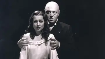 Zasłona do filmu "Mad Love" #657727