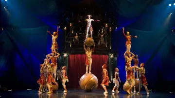 Zasłona do filmu "Cirque du Soleil: Kooza" #1568634