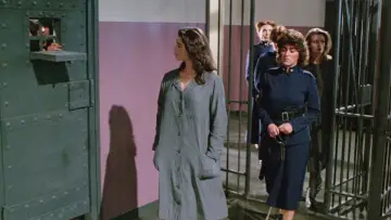 Zasłona do filmu "Violenza in un carcere femminile" #1071039