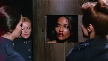 Zasłona do filmu "Violenza in un carcere femminile" #427866