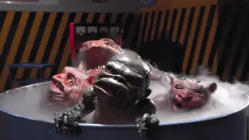Zasłona do filmu "Ghoulies 2" #494657