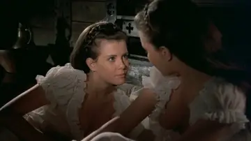 Zasłona do filmu "Dwie bliźniaczki" #1903919