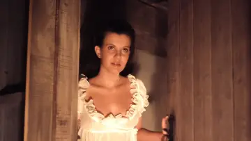 Zasłona do filmu "Dwie bliźniaczki" #411525