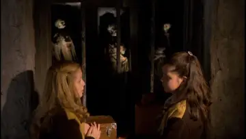 Zasłona do filmu "Trucizna dla wróżek" #818514