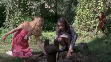 Zasłona do filmu "Trucizna dla wróżek" #818526