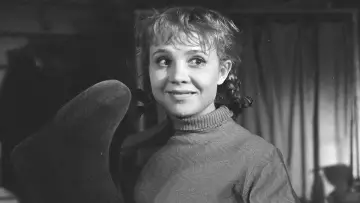 Zasłona do filmu "Dziewczęta" #919557