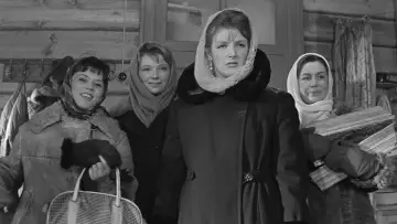 Zasłona do filmu "Dziewczęta" #919560