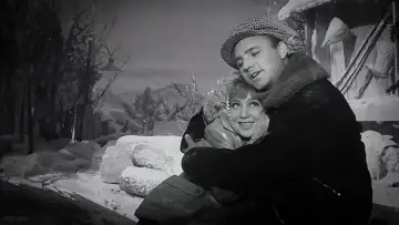 Zasłona do filmu "Dziewczęta" #919571