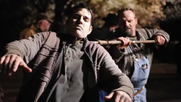 Zasłona do filmu "Przetrwanie żywych trupów" #1026891