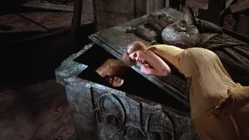 Zasłona do filmu "Skosztuj krwi Draculi" #1041974