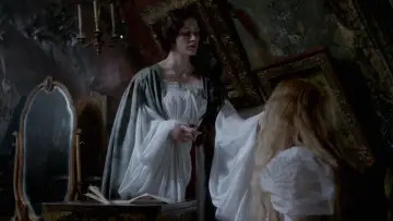 Zasłona do filmu "Crimson Peak. Wzgórze krwi" #678237