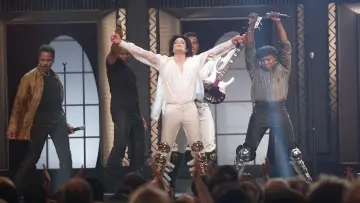 Zasłona do filmu "Michael Jackson: 30th Anniversary Celebration" #399713