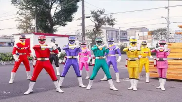 Zasłona do filmu "電磁戦隊メガレンジャーVSカーレンジャー" #1133703