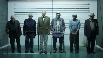 Zasłona do filmu "לצוד פילים" #425199