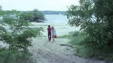 Zasłona do filmu "Blutjunge Verführerinnen" #742978