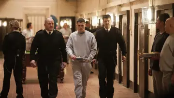Zasłona do filmu "Starred Up" #1185411