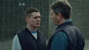 Zasłona do filmu "Starred Up" #1185417