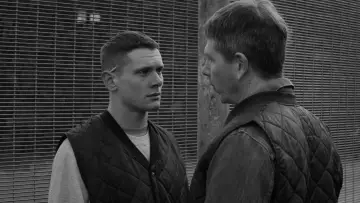Zasłona do filmu "Starred Up" #1185418