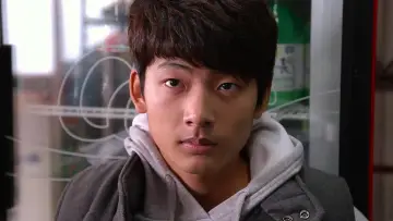 Zasłona do filmu "뫼비우스" #951748