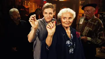 Zasłona do filmu "Frau Ella" #470964