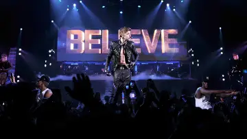 Zasłona do filmu "Justin Bieber