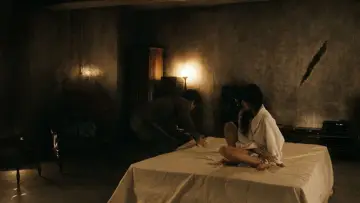 Zasłona do filmu "甘い鞭" #327279