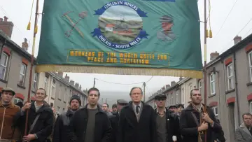 Zasłona do filmu "Dumni i wściekli" #641361
