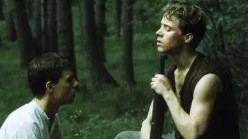 Zasłona do filmu "Stín kapradiny" #1923536
