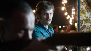 Zasłona do filmu "Stare grzechy mają długie cienie" #244137